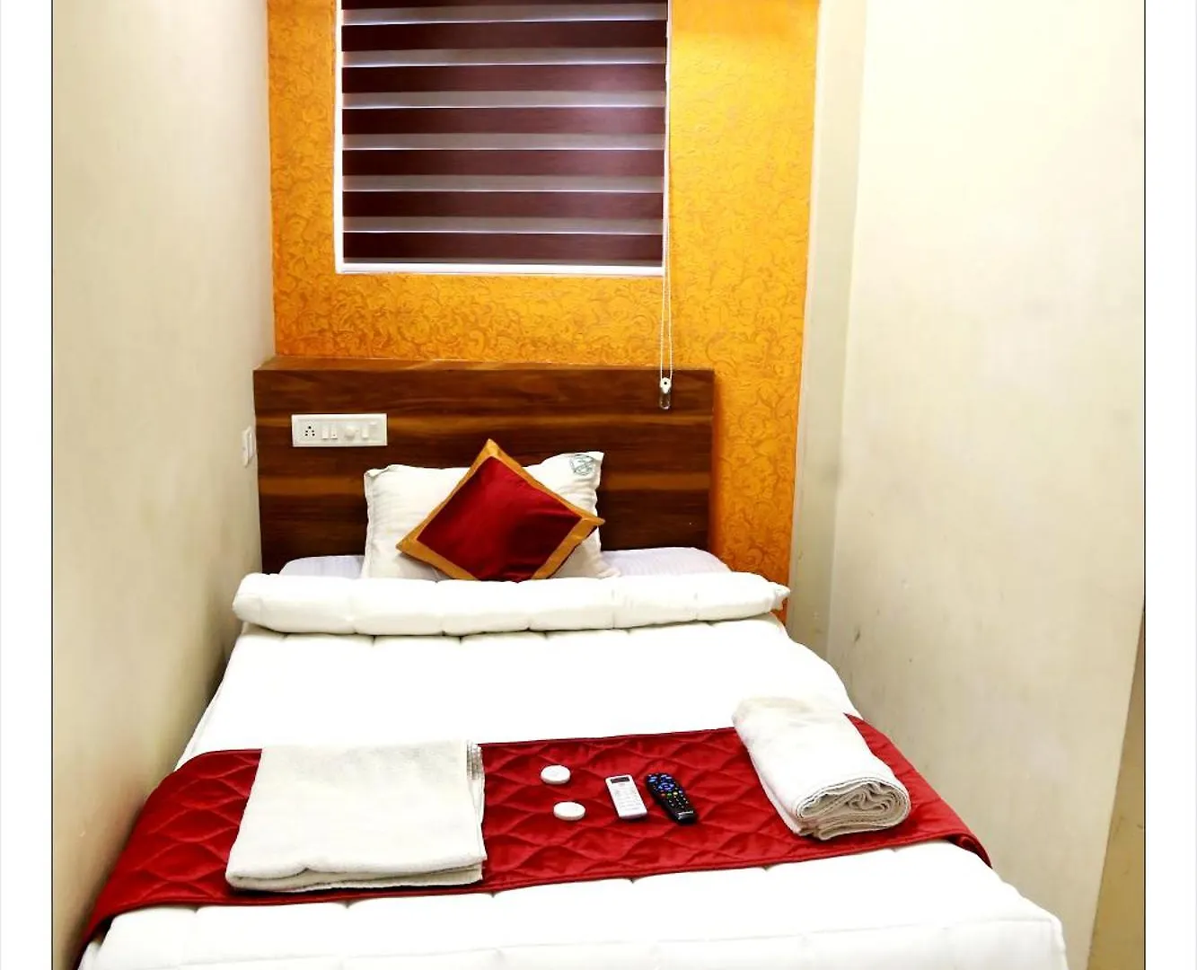 New Aliyans Hotel & Restaurant Kochi 2*,
